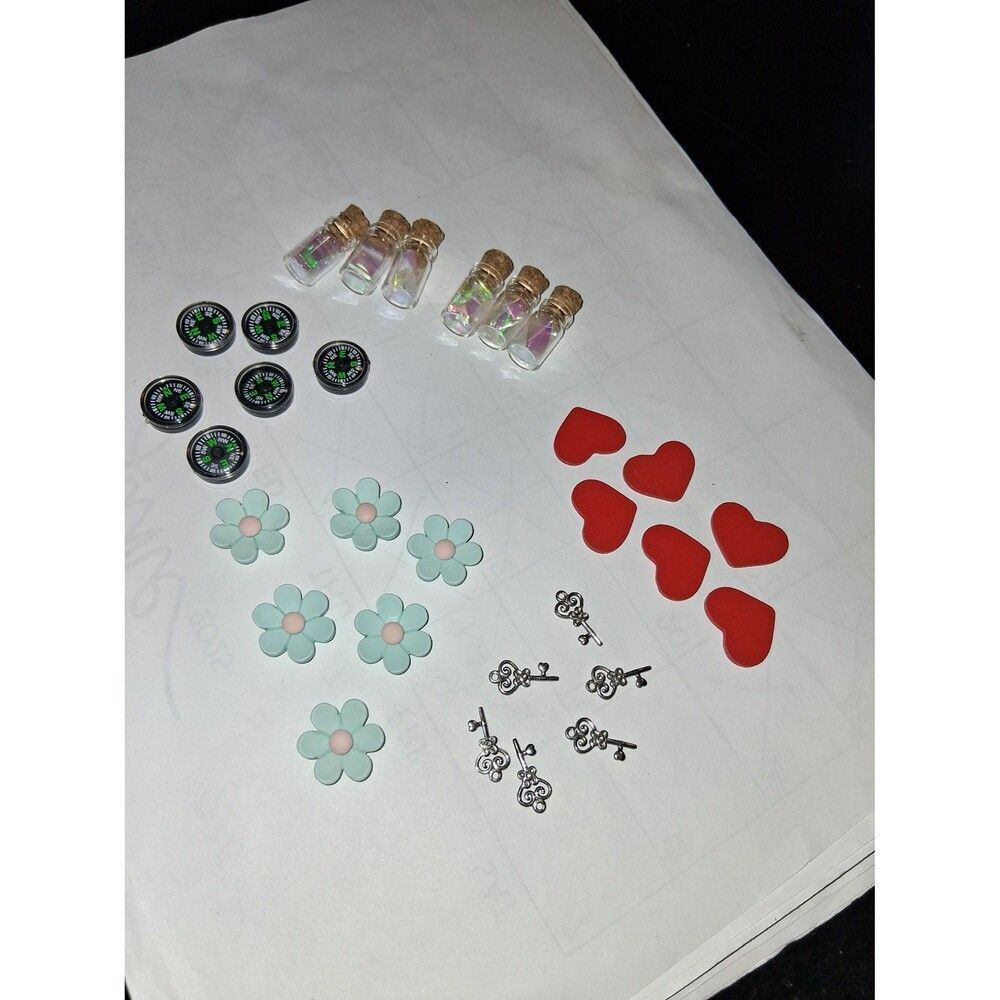 Mini Crafts & Project Supplies Hearts Keys Flowers Compass Glass Jar